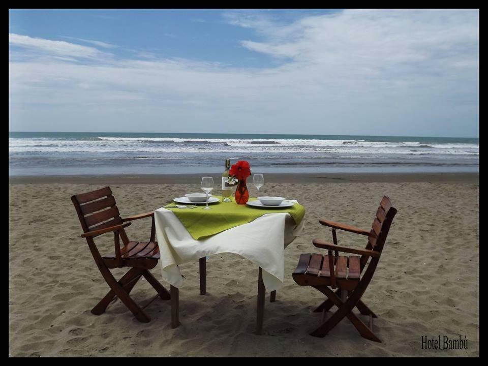 Hotel Bambu Canoa Esterno foto