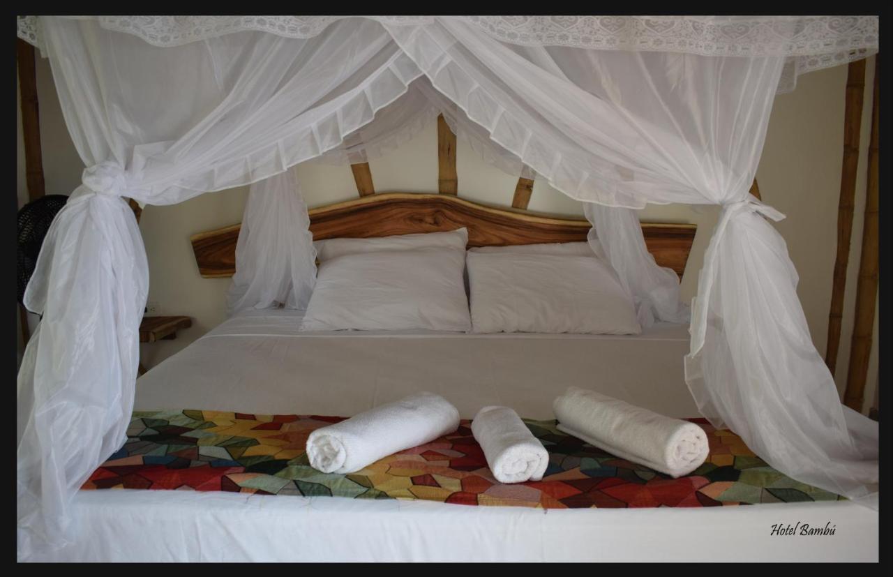 Hotel Bambu Canoa Esterno foto